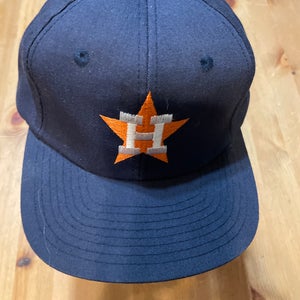  Majestic Houston Astros Adult Cap & Adult Small