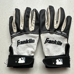 Franklin youth batting gloves
