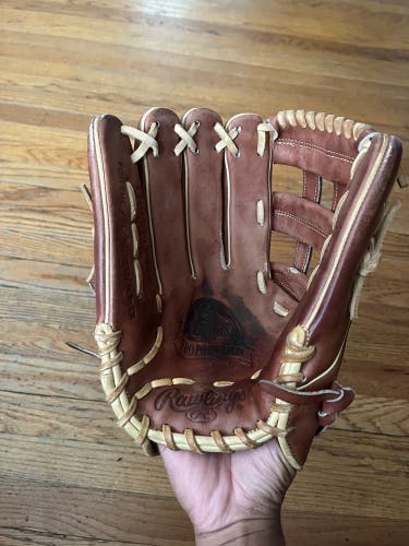 GREAT CONDITION Pro Preferred 12.75” Rawlings Outfield Baseball Glove