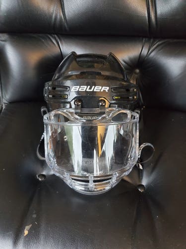 Used Small Bauer Re-Akt 75 Helmet with Bauer Concept 3 visor
