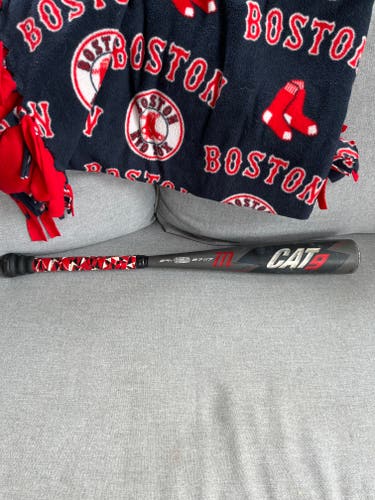 Used USSSA Certified Marucci Alloy Cat 9 Bat (-10) 17 oz 27"