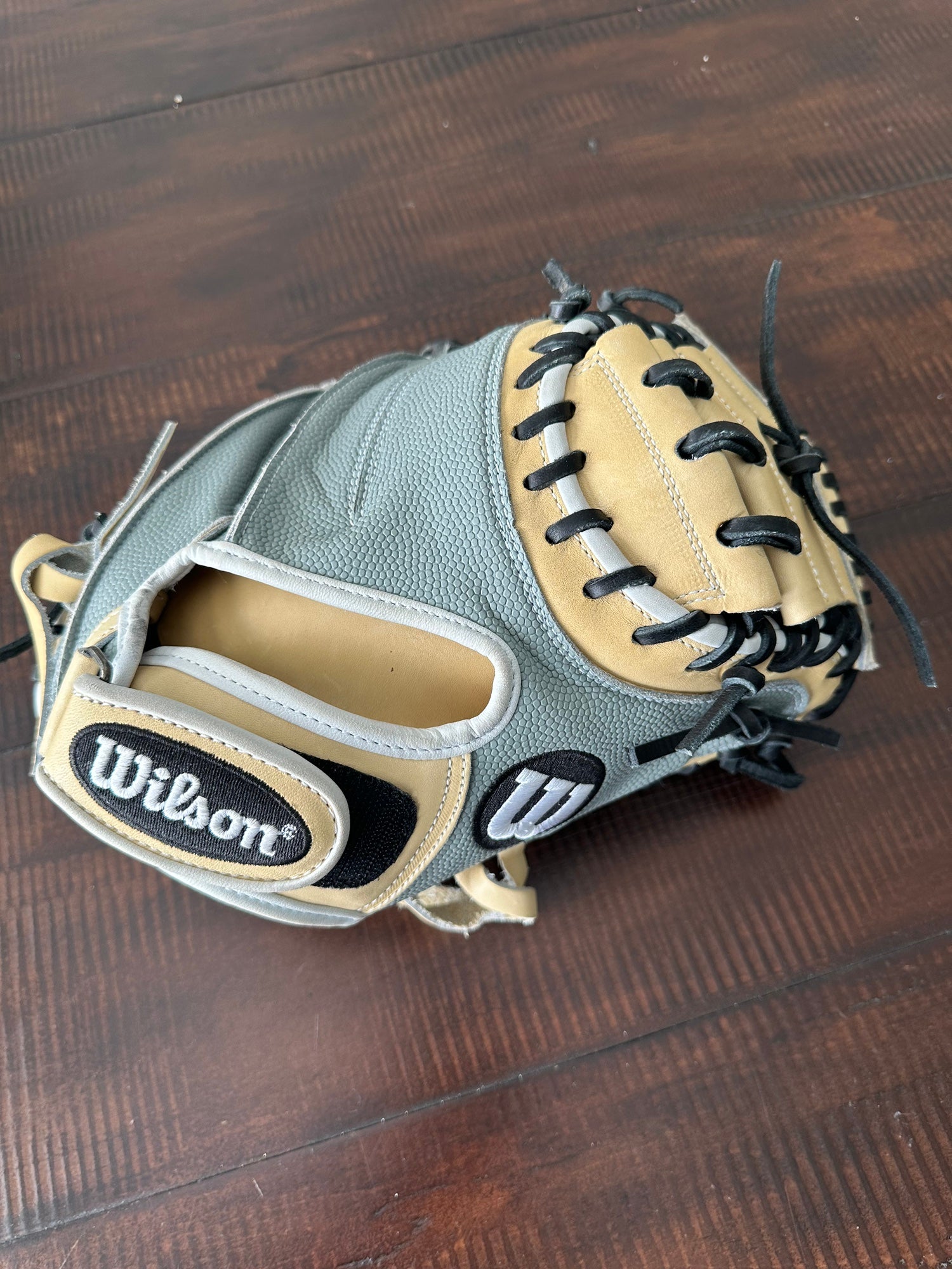 Wilson A2000 PF33 33 Catcher's Mitt (WBW100982115)