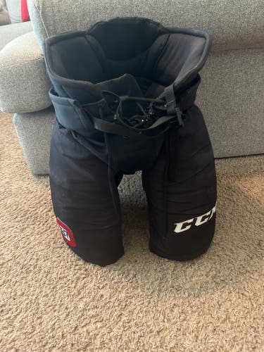 Senior Medium CCM Pro Stock hp31 Hockey Pants