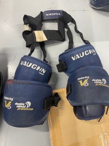 Vaughn velocity 6 knee pads