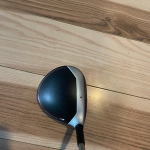 Taylormade M6 D-Type 3 Wood w/ X-Stiff Shaft
