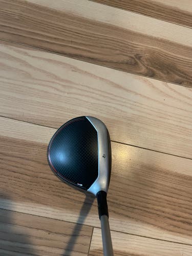 Taylormade M6 D-Type 3 Wood w/ X-Stiff Shaft