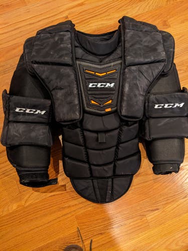 Large CCM Pro Stock Chest Protector