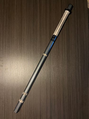 Maverik Apollo Lacrosse Shaft