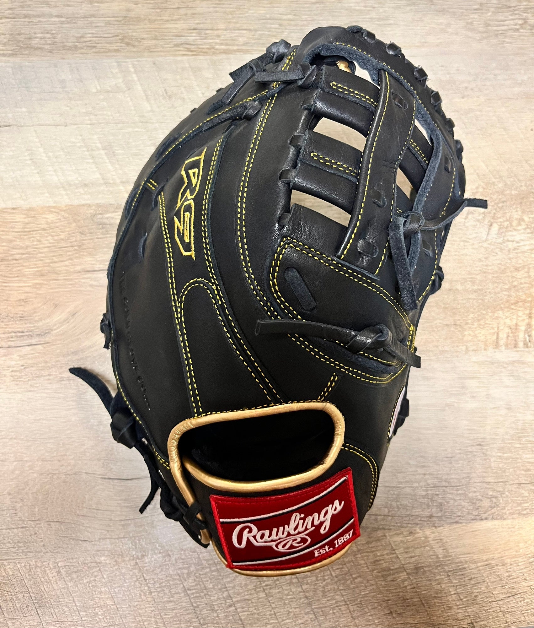 2021 Baltimore Orioles Heart of The Hide Glove