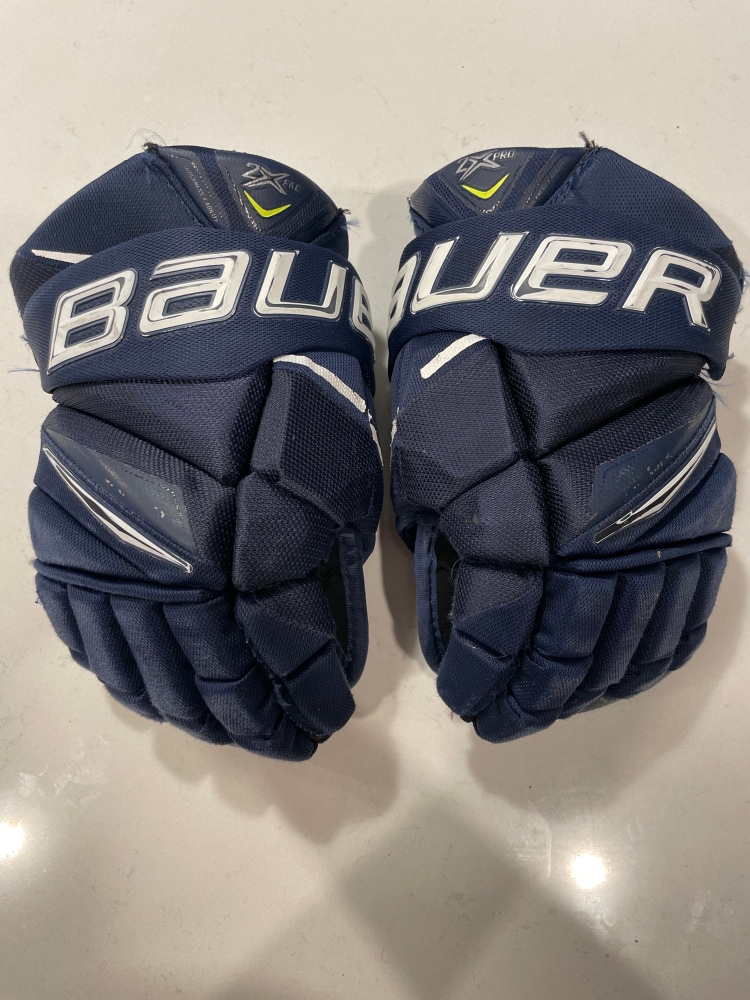 Used Bauer 13" Vapor 2X Pro Gloves