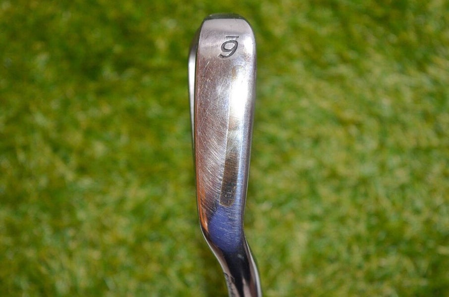 Taylormade	320	6 Iron	RH	37.5"	Steel	Regular	New Grip