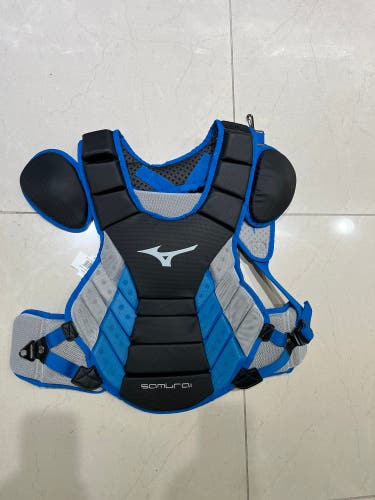 New Mizuno Samurai 16” Black/Royal NOCSAE Approved Baseball Chest Protector