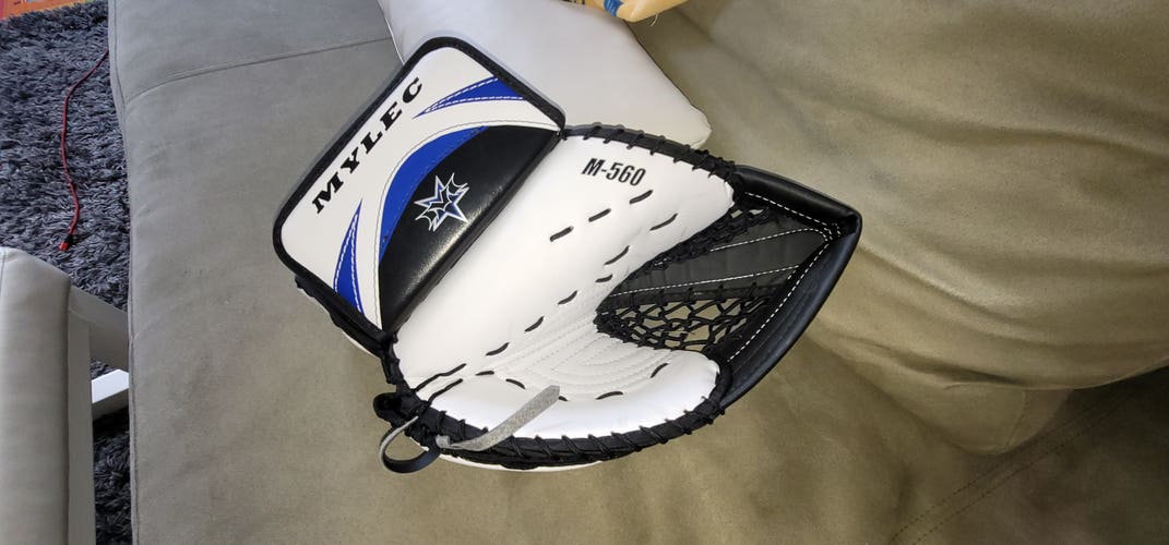 Sr. Mylec M560 glove.