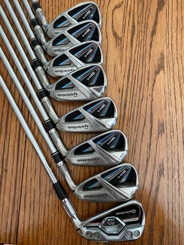 Men's Right Handed Regular Flex Steel Shaft SIM Max Iron Set