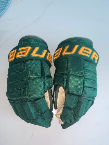 Bauer 13" Pro Stock Pro Series Gloves
