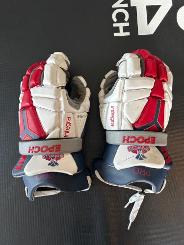 Used Player's Epoch 13" Integra LE Lacrosse Gloves