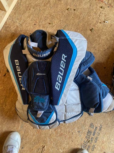 Small Bauer Reactor 9000 Goalie Chest Protector