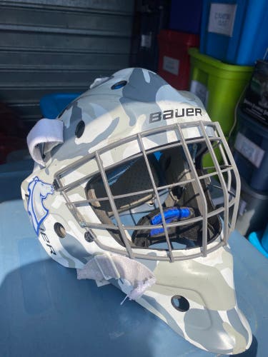 Bauer hx sore goalie helmet