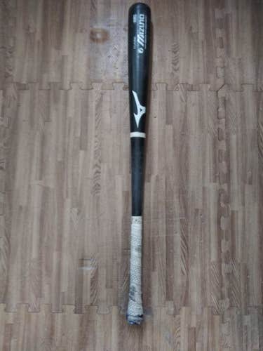 Used BBCOR Certified Mizuno Wood Composite Bamboo Bat (-3) 30 oz 33"