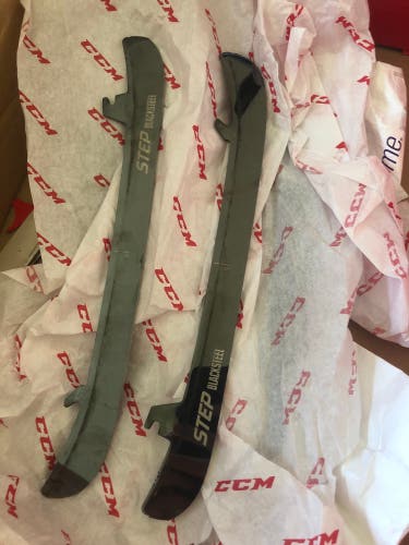 Used Pair Of CCM 254 mm STEP Blacksteel