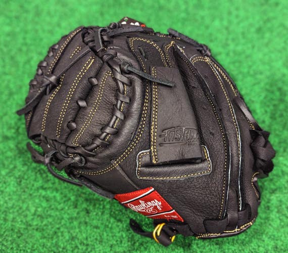 Rawlings Renegade 31.5" Youth Left Hand Throw Baseball Catcher's Mitt: RCM315B