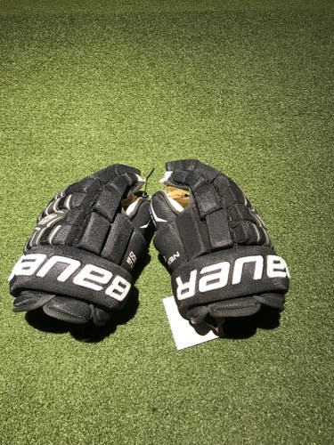 New Bauer Nexus 800 gloves