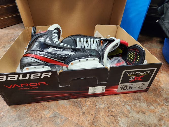 New Bauer Vapor 2X Skates Size 10.5 EE