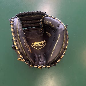 New Rawlings R9 Baseball Right Hand Throw 32.5” Catchers Glove