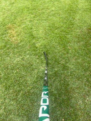 Right Handed Jamie Benn Curve Bauer Vapor Hyperlite Green 77 FLX