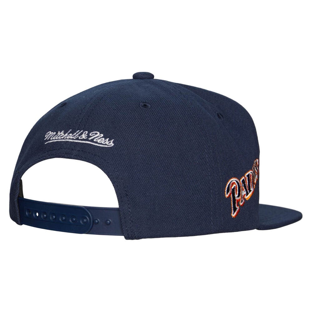 Mitchell & Ness San Diego Padres Cooperstown Pre-curved Snapback Hat Cap  White