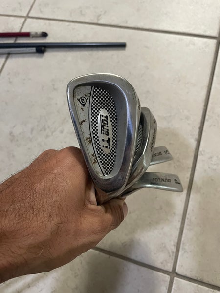 Dunlop 6 Pc Iron Set Tour TI In right hand | SidelineSwap