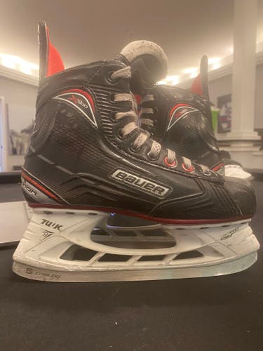 Bauer Vapor X500 Hockey Skates Regular Width Size 5 Fit 2