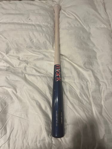Mark lumber wood baseball bat 31 inch 271 Model