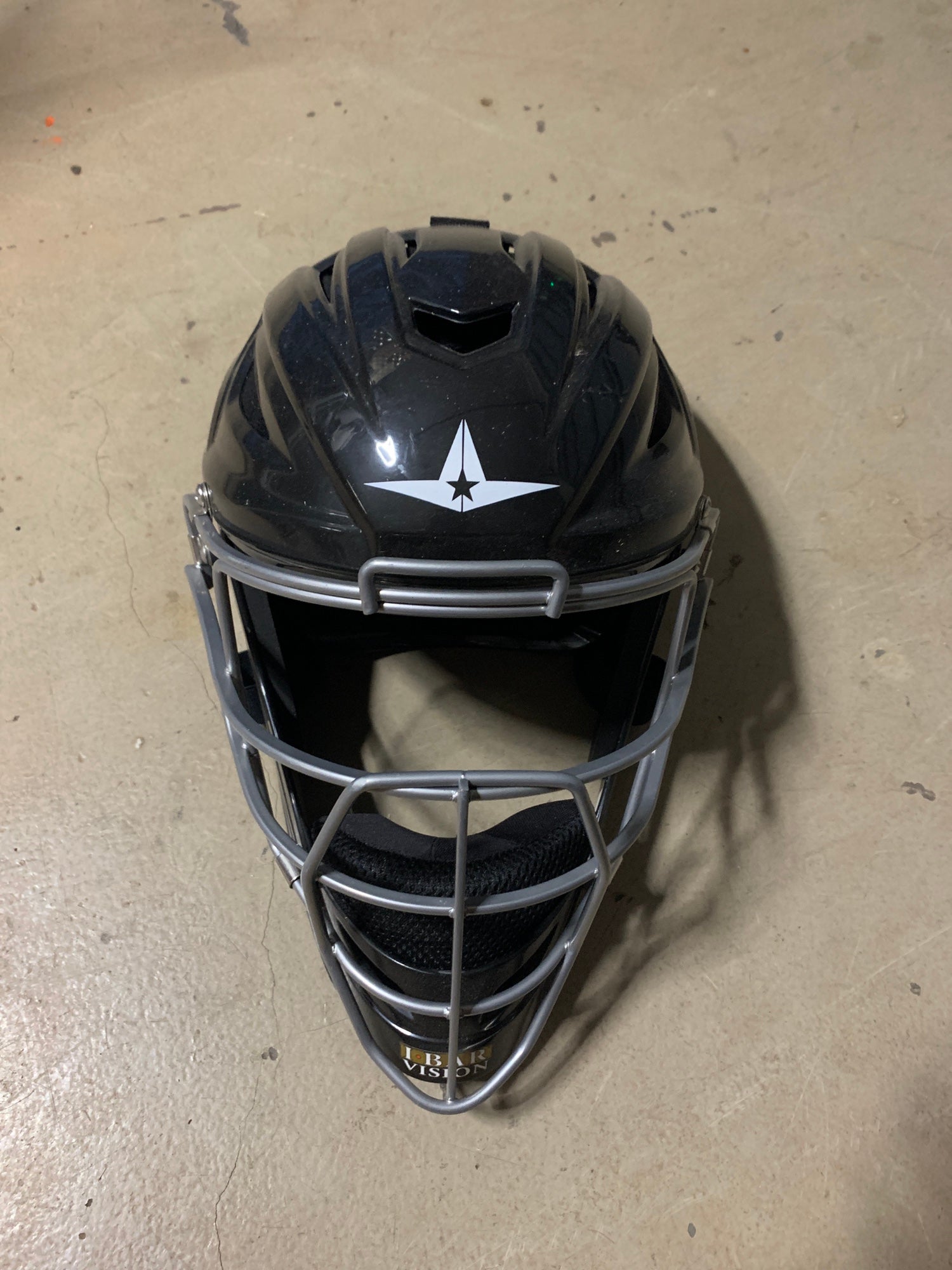 MVP SYSTEM7™ CATCHER'S HELMET - GRAPHITE TWO-TONE