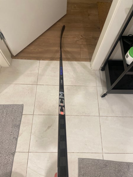 Senior Left Hand P28M Pro Stock RibCor Trigger 7 Pro Hockey Stick