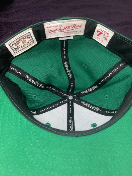 Mitchell & Ness HWC Boston Celtics Flat Brim Hat Cap Fitted Size 7 3/4