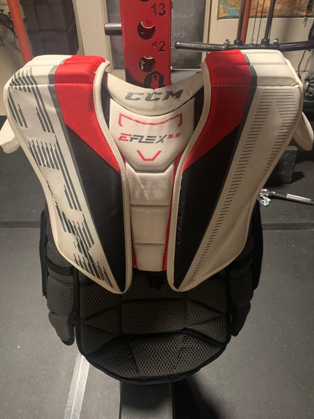 Used Large/Extra Large CCM EFLEX 5.5 Goalie Chest Protector