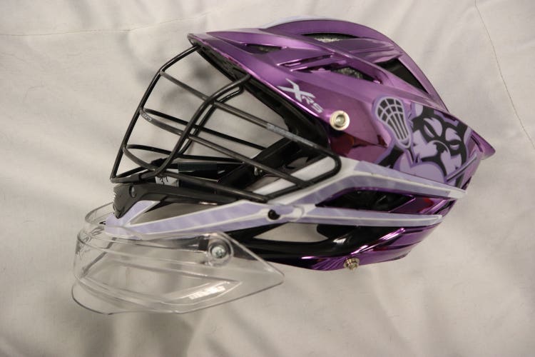 Used Goalie Cascade XRS Helmet