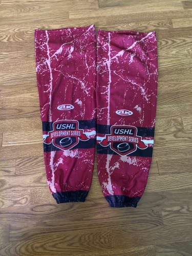 Red Used Large Athletic Knit Pro Stock Socks