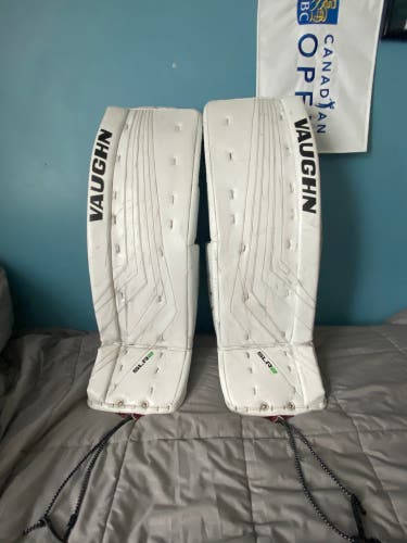 35" Vaughn Ventus SLR Pro Goalie Leg Pads