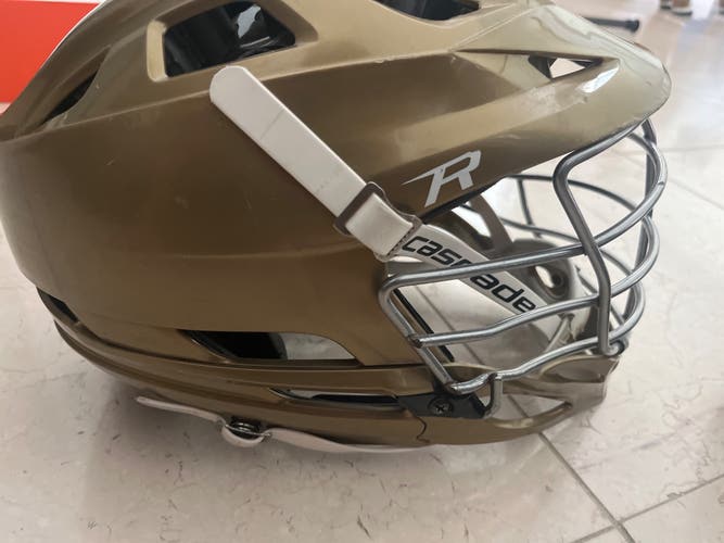 Used Player's Cascade R Helmet