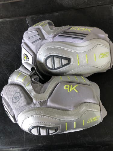 Reebok 9k Lacrosse Elbow Pads XL Used
