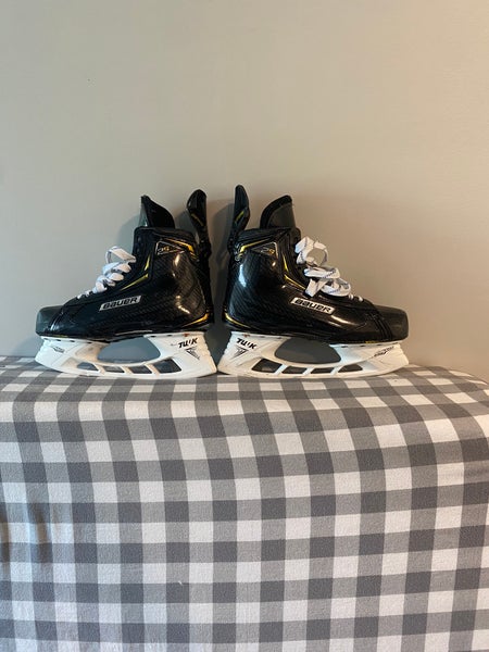 Used Bauer Regular Width Pro Stock Size 8 Supreme 2S Pro Hockey Skates
