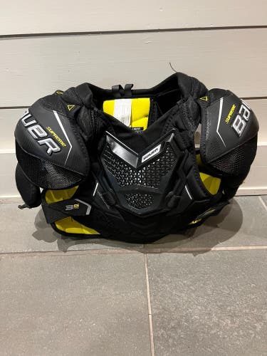 Bauer Supreme 3s Pro Shoulder/Chest Pad