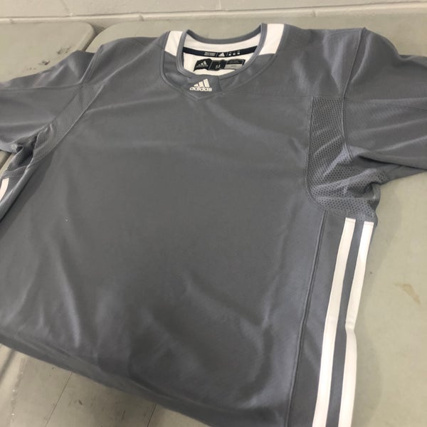 NEW Adidas size 56 grey pro practice jersey