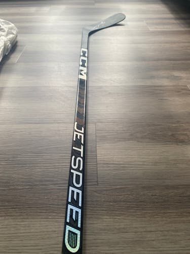 New Senior CCM Right Handed JetSpeed FT5 Pro Hockey Stick Pro Stock