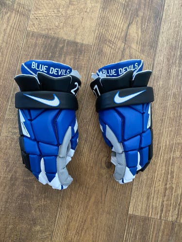Brand New *RARE* Duke Nike Vapor Elite Gloves
