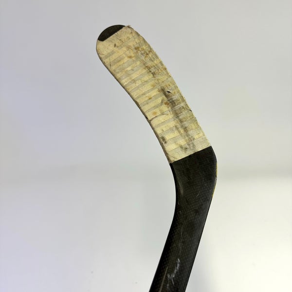 Stealth Magnum Composite Hockey Stick Sr 85 Flex Hall Left Hand at