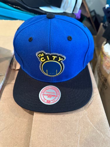 Golden State Warriors “the city” hat by Mitchell & Ness-NWT