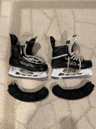 Used Bauer Regular Width  Size 7.5 Supreme 2S Hockey Skates